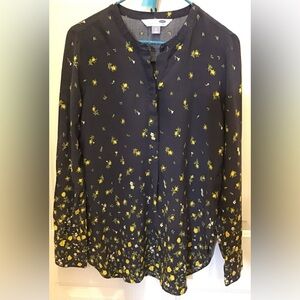 Old Navy the tunic shirt, small, navy with tiny flowers